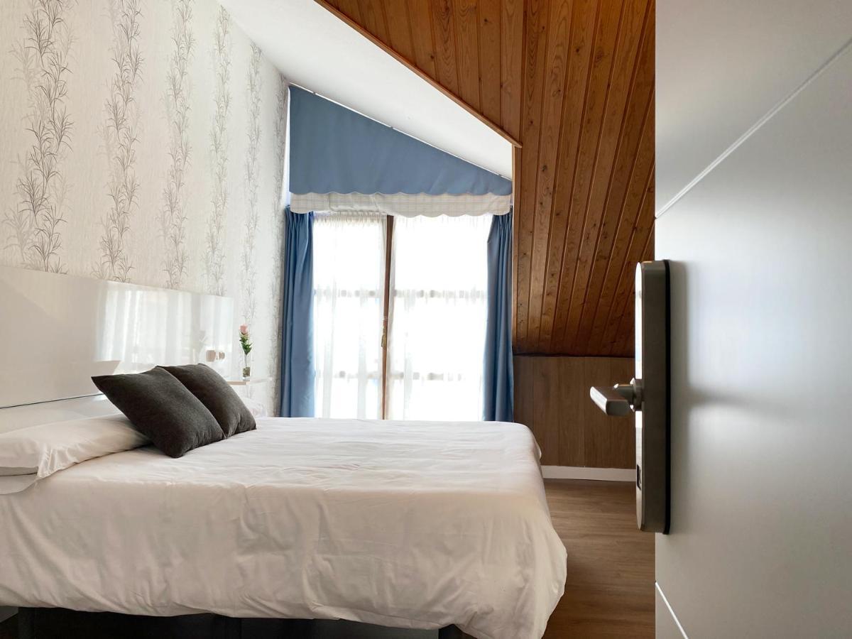 Hotel Avelina Onís 외부 사진