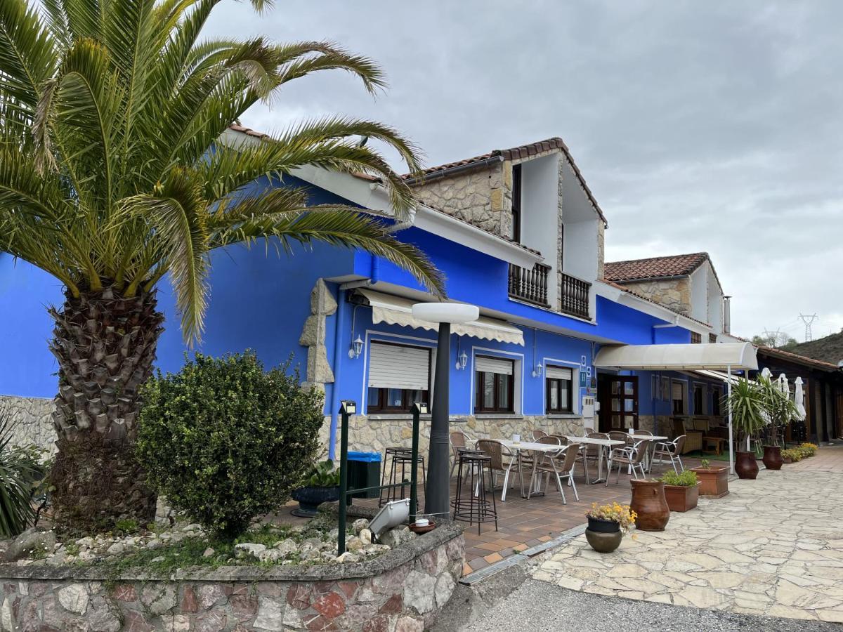 Hotel Avelina Onís 외부 사진