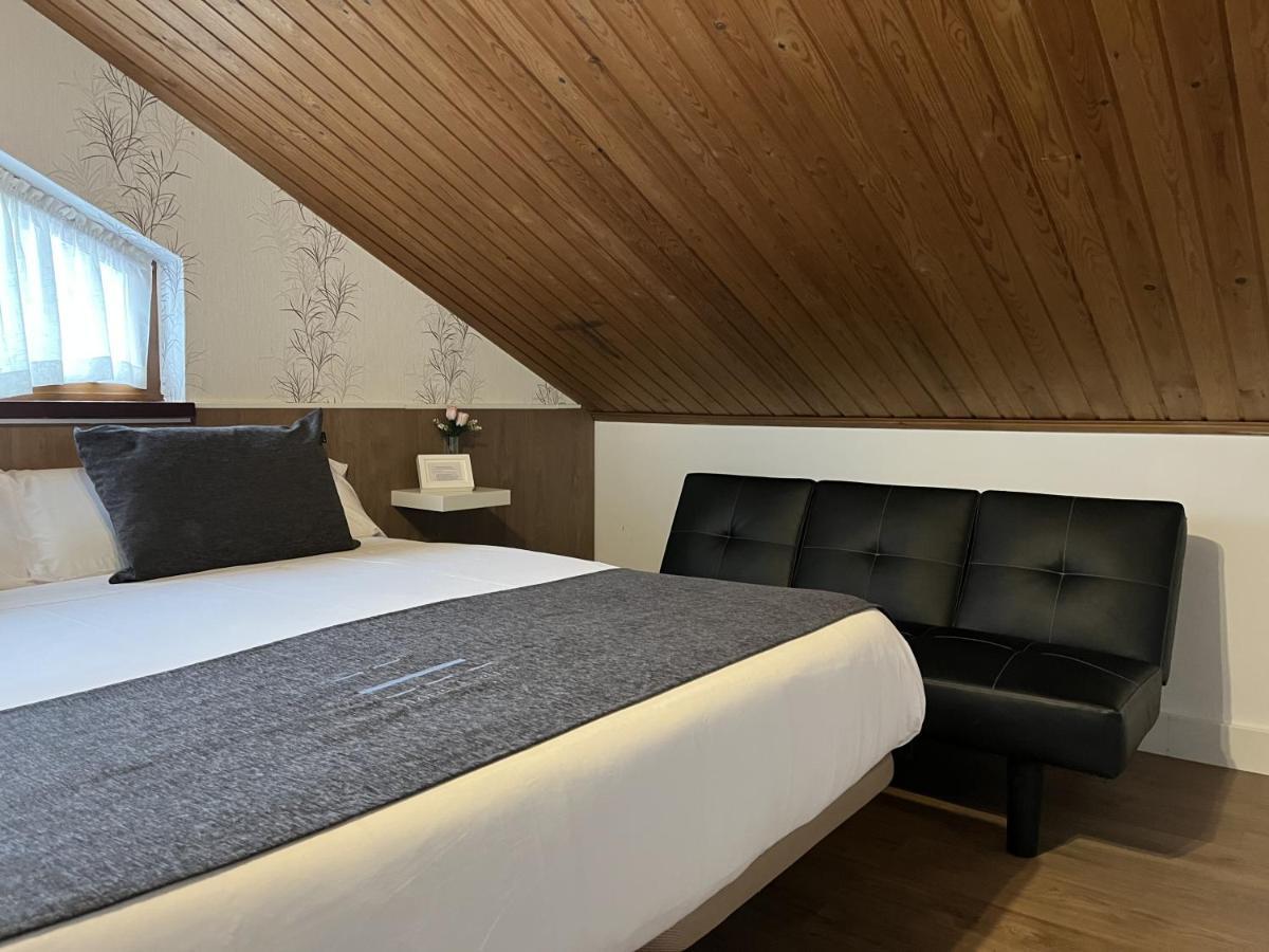 Hotel Avelina Onís 외부 사진