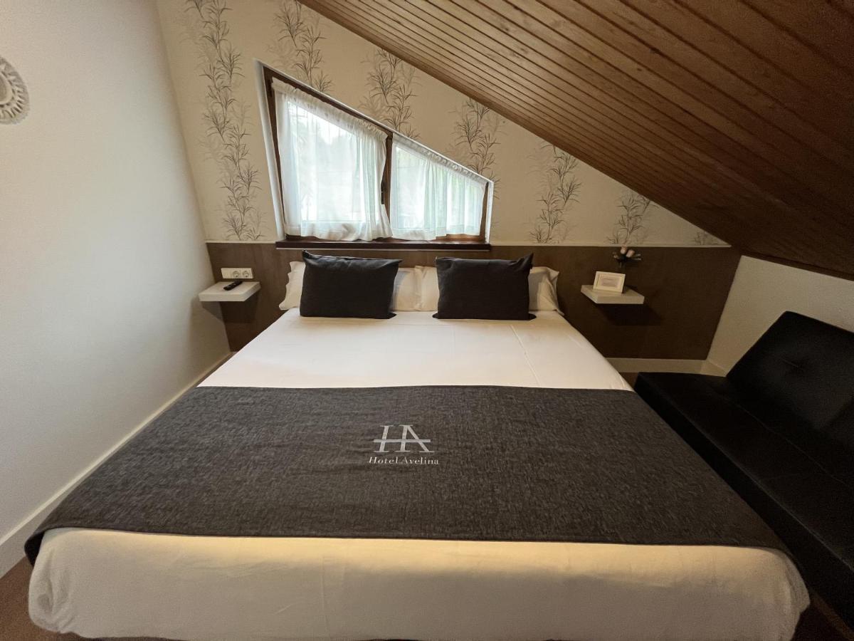 Hotel Avelina Onís 외부 사진