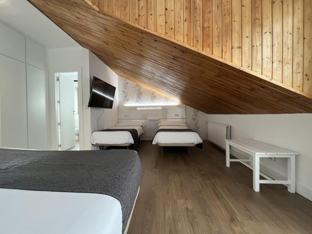 Hotel Avelina Onís 외부 사진